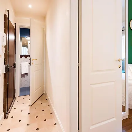 Tornabuoni Cozy Apartment * Florence
