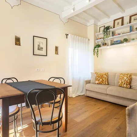 شقة Tornabuoni Cozy *